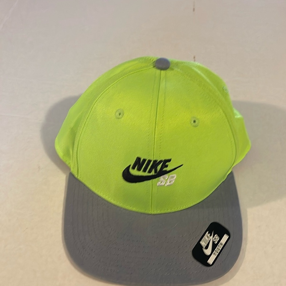 Nike SB SnapBack Hat